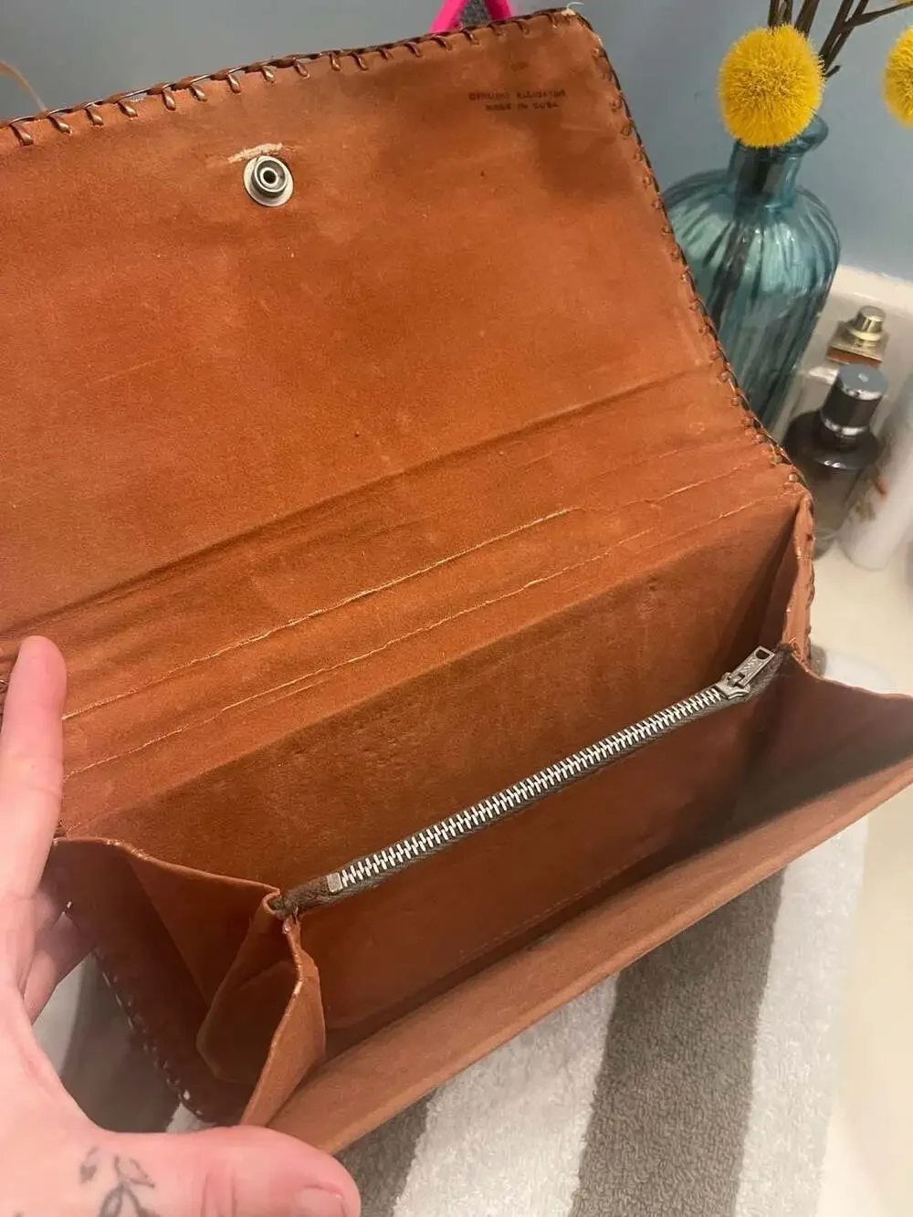 Unbranded vintage genuine